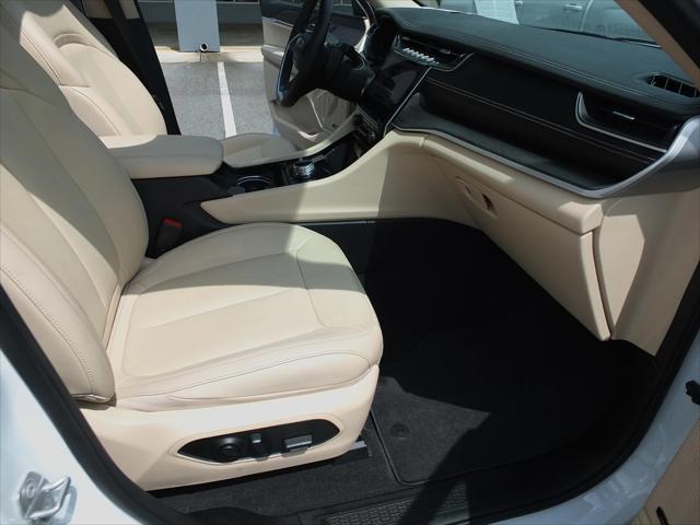 used 2022 Jeep Grand Cherokee L car, priced at $33,996