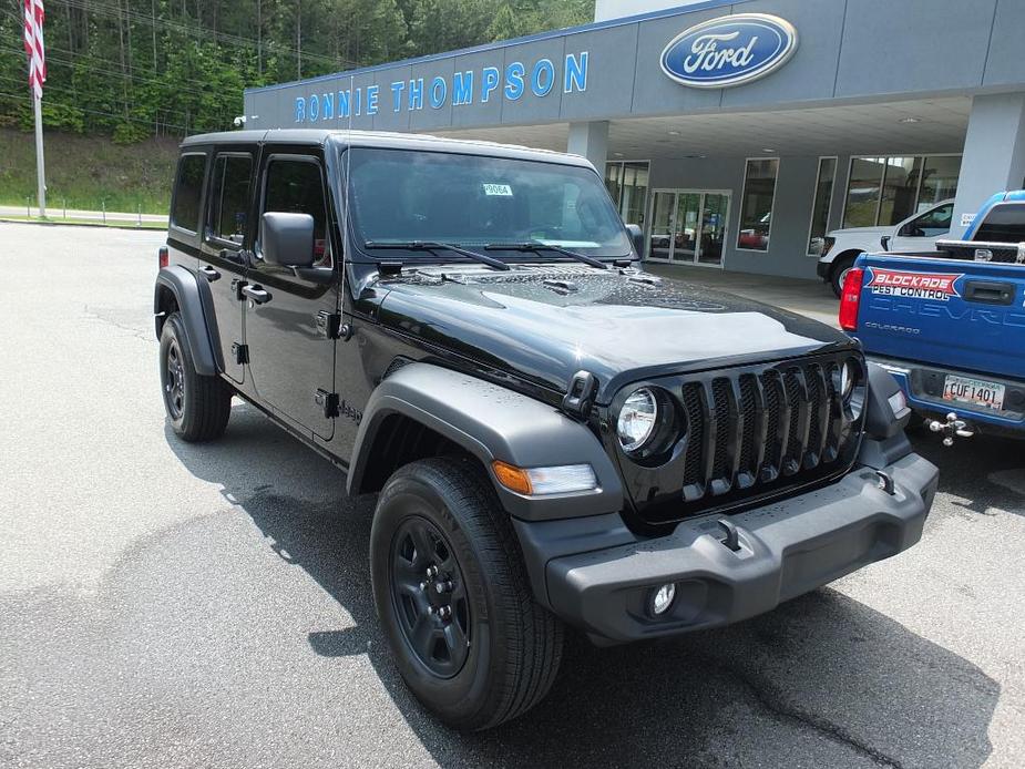 used 2022 Jeep Wrangler Unlimited car, priced at $37,598