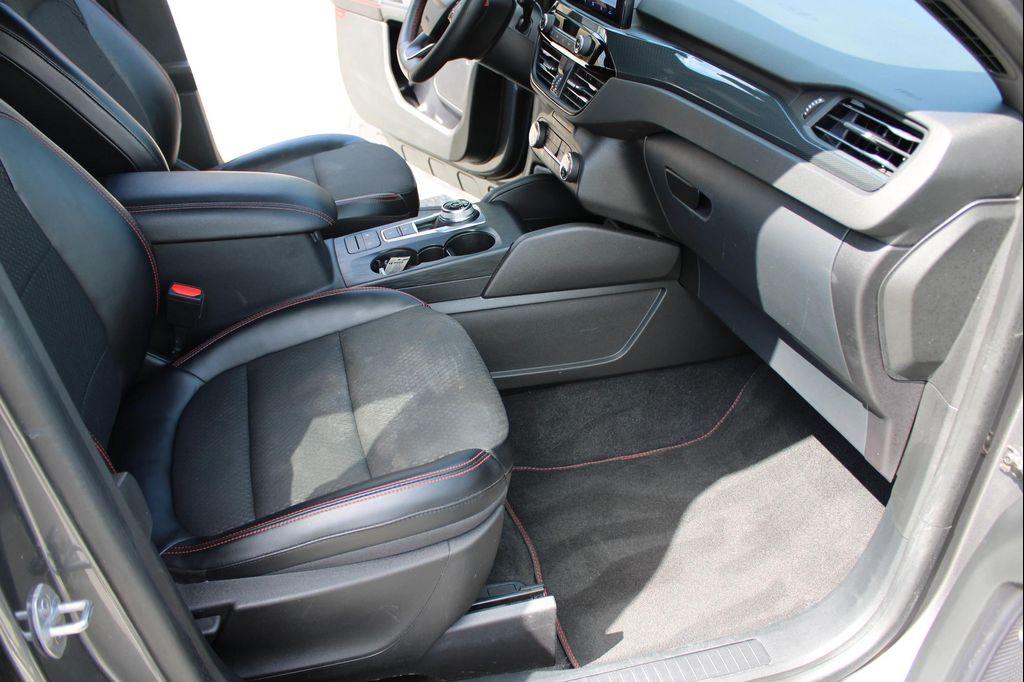 used 2023 Ford Escape car, priced at $22,524