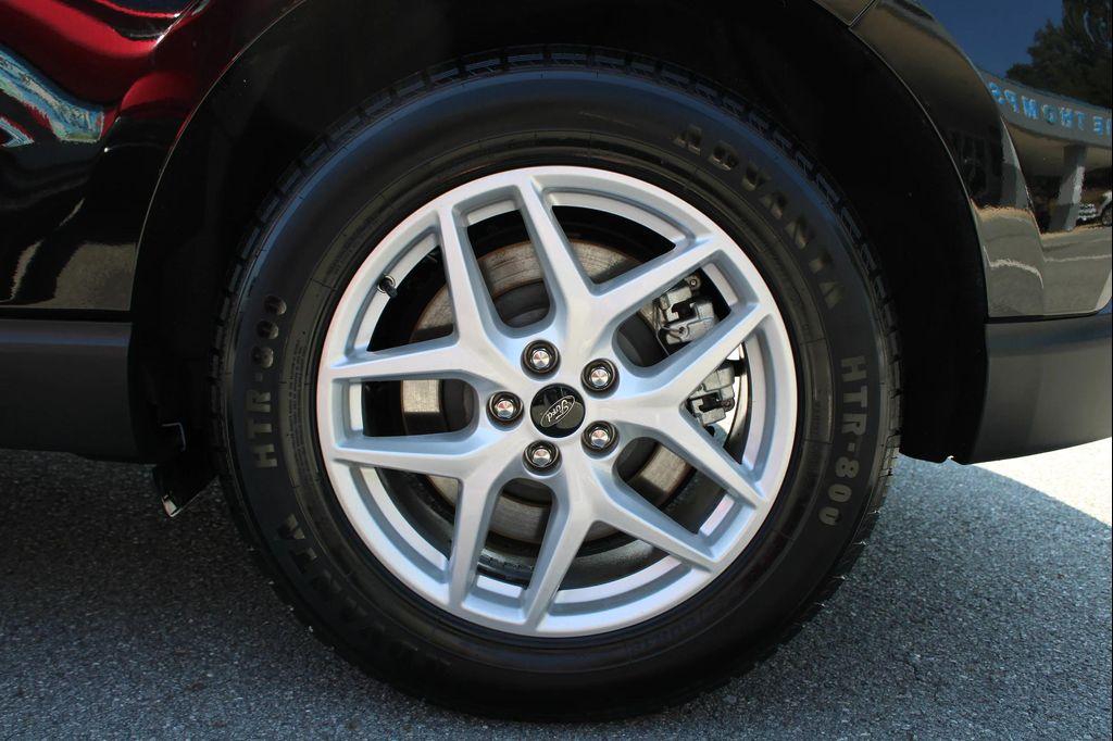 used 2023 Ford Edge car, priced at $18,996