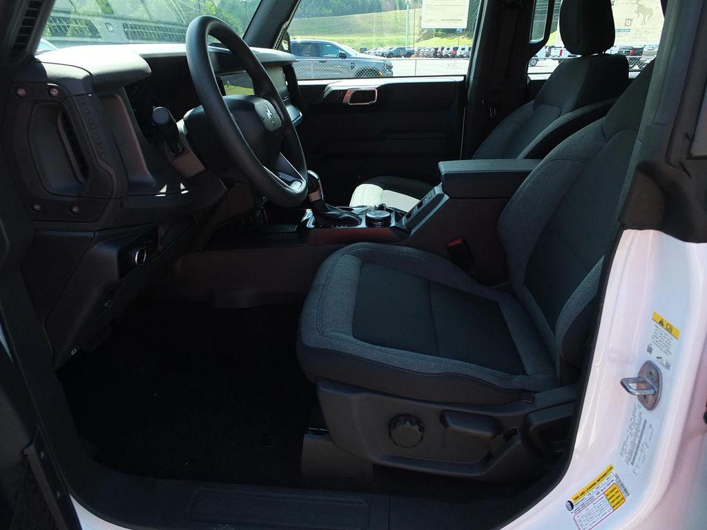 new 2025 Ford Bronco car, priced at $50,024