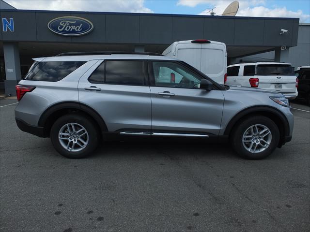 new 2025 Ford Explorer car, priced at $41,050