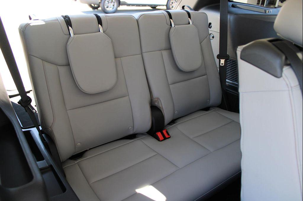 used 2025 Ford Explorer car, priced at $39,998