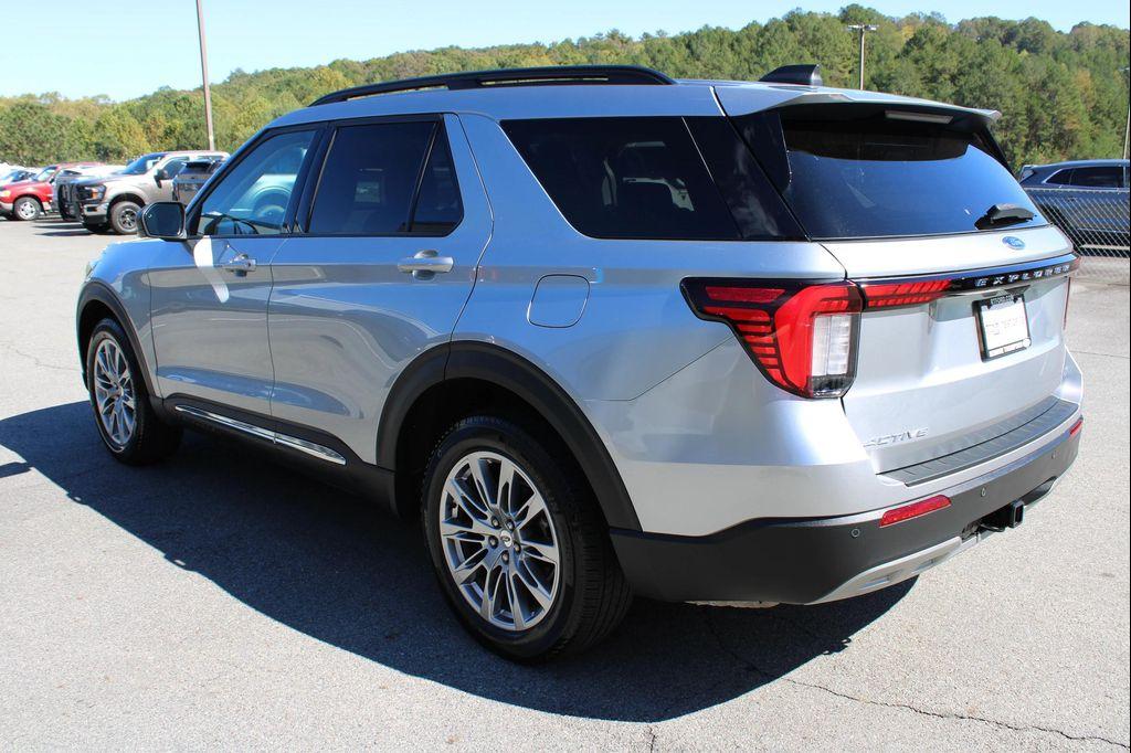 used 2025 Ford Explorer car, priced at $39,998