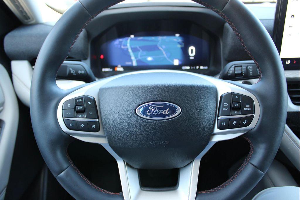 used 2025 Ford Explorer car, priced at $39,998
