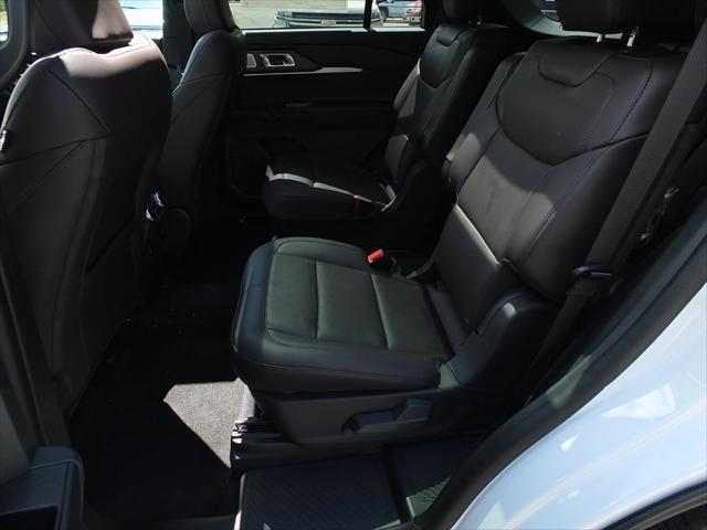 new 2025 Ford Explorer car, priced at $50,686