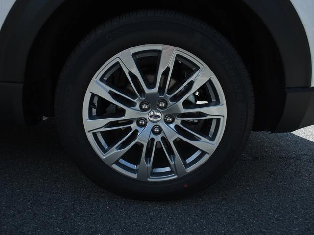 new 2025 Ford Explorer car, priced at $50,686