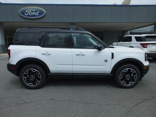 new 2025 Ford Bronco Sport car, priced at $36,205