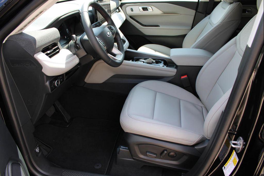 new 2025 Ford Explorer car, priced at $43,765