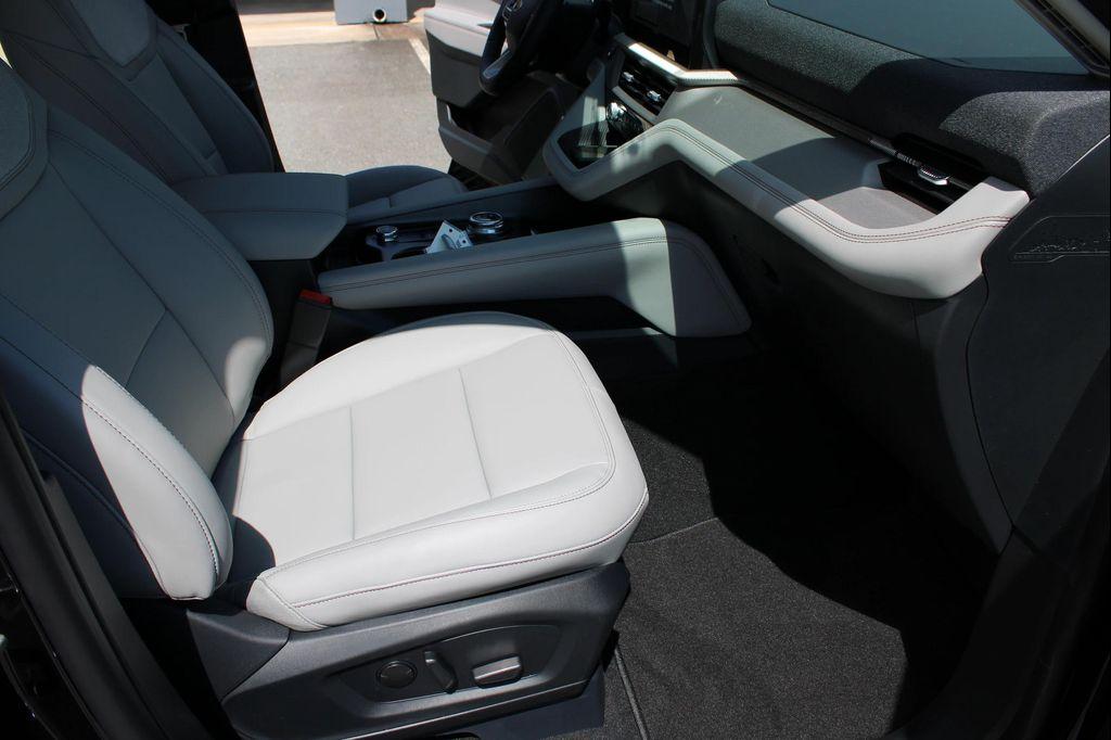new 2025 Ford Explorer car, priced at $43,765