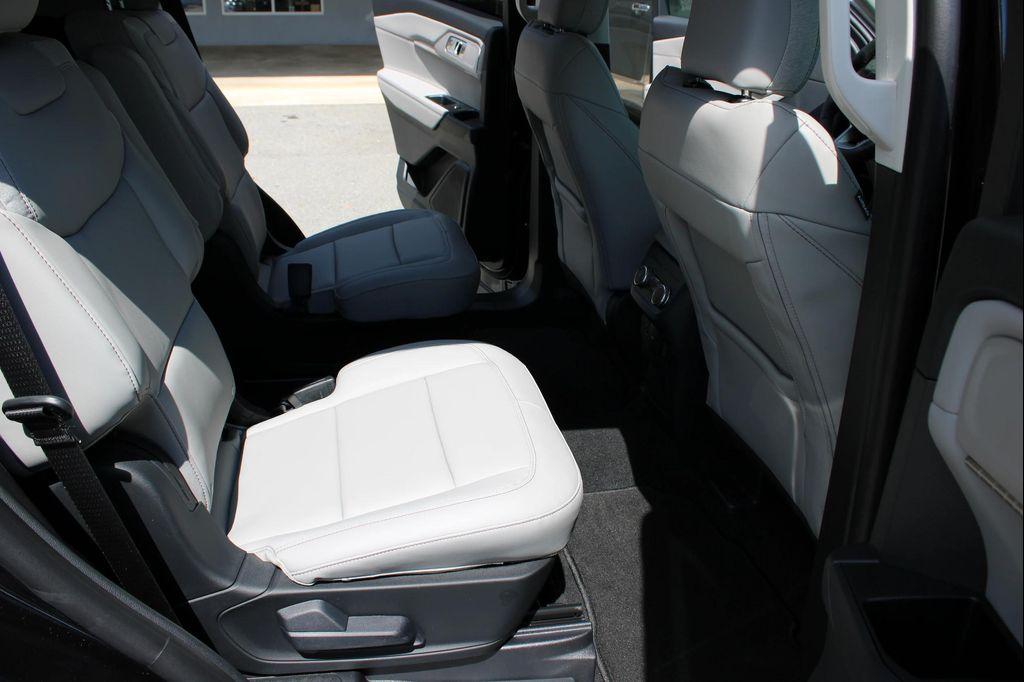 new 2025 Ford Explorer car, priced at $43,765