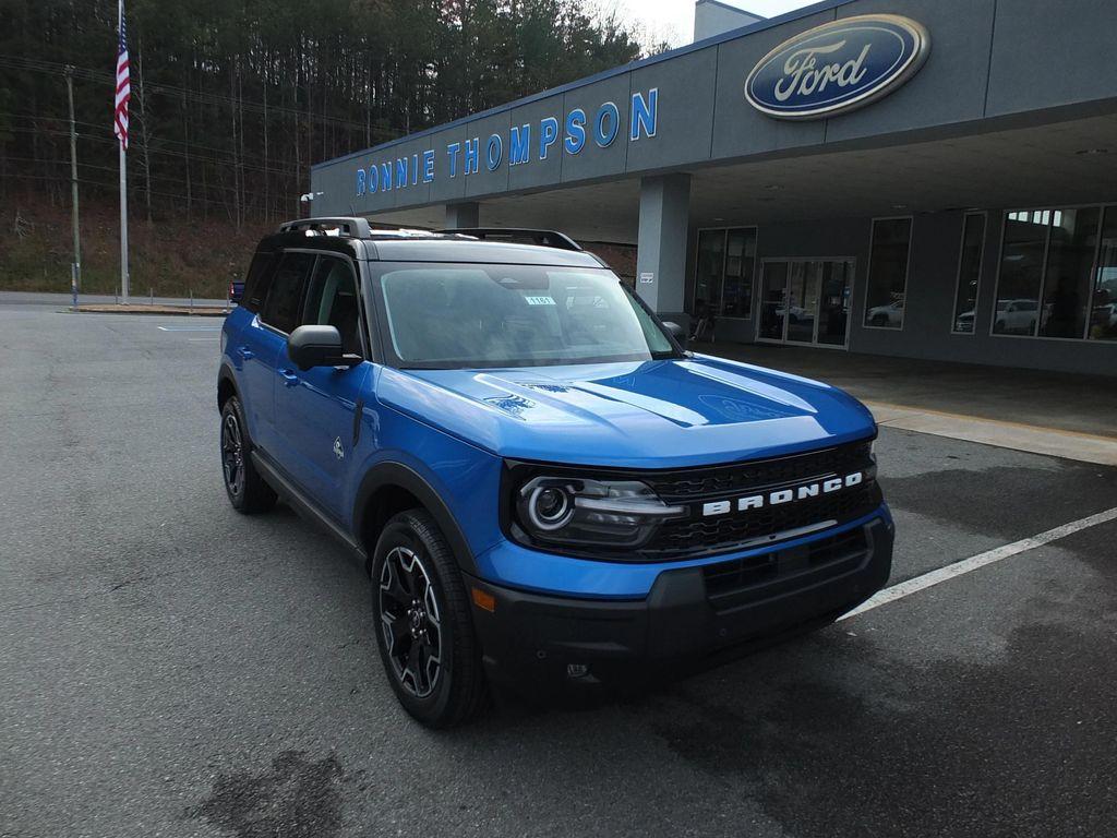 new 2025 Ford Bronco Sport car, priced at $40,105