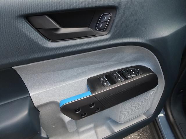 new 2025 Ford Maverick car, priced at $32,201