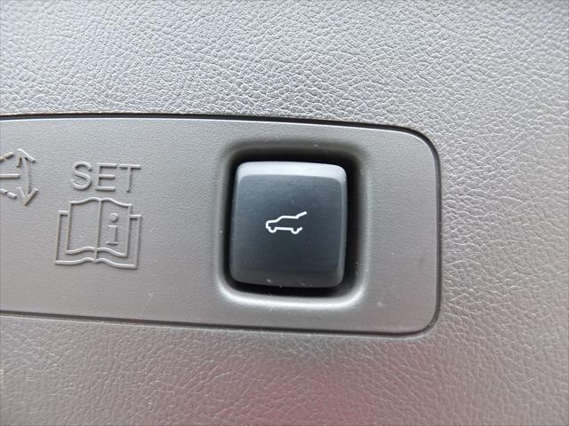 used 2022 Lincoln Corsair car, priced at $35,995