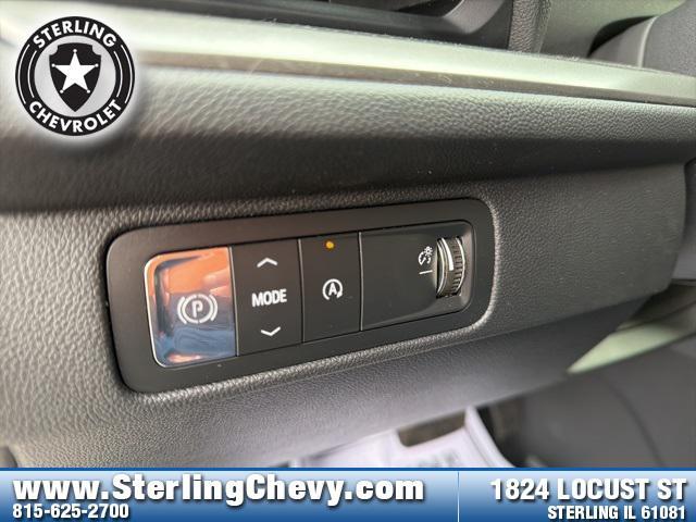 new 2026 Chevrolet Traverse car, priced at $43,990