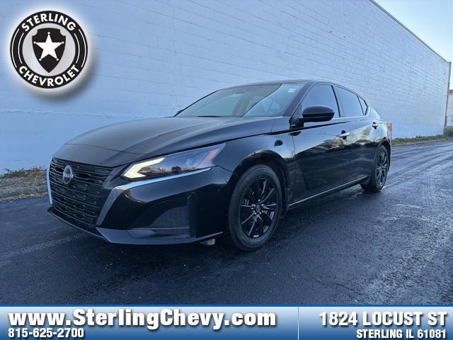 used 2023 Nissan Altima car, priced at $17,799