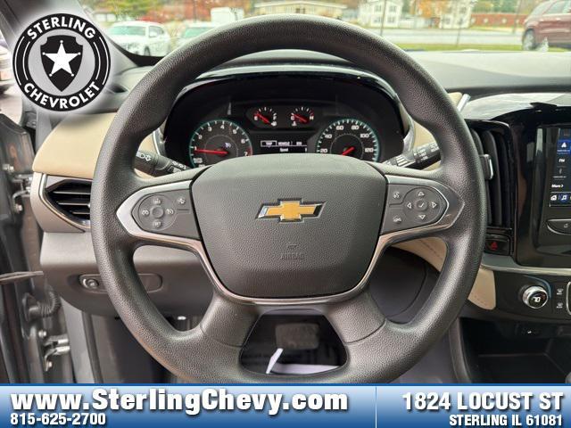 used 2023 Chevrolet Traverse car, priced at $28,999