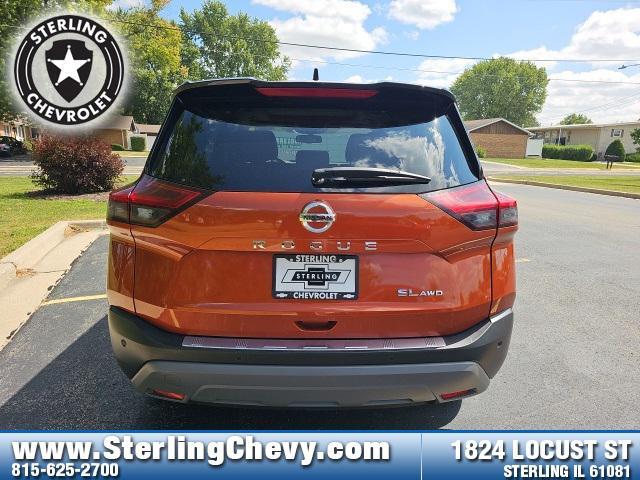 used 2021 Nissan Rogue car, priced at $23,993