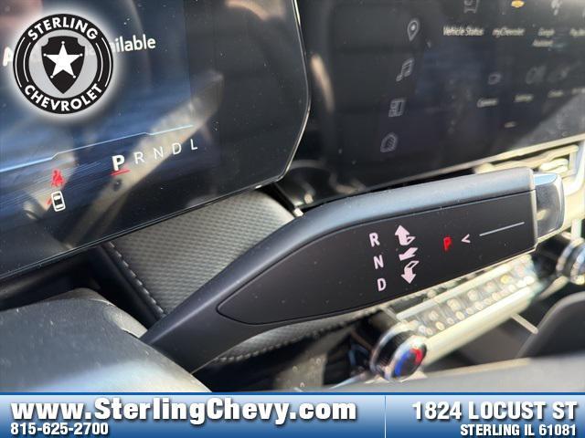 new 2026 Chevrolet Equinox car, priced at $31,900