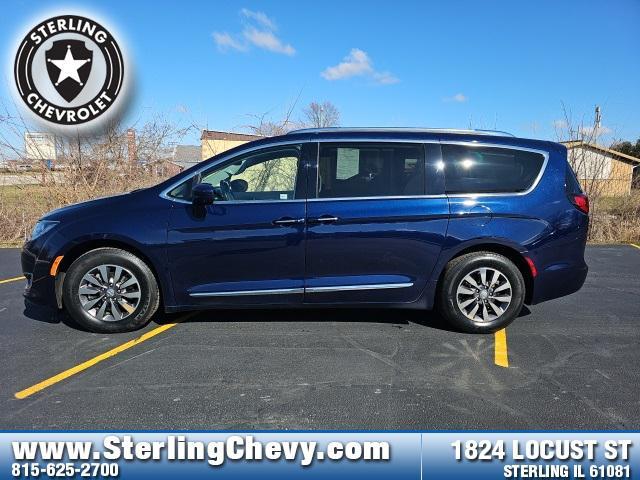 used 2019 Chrysler Pacifica car, priced at $17,855