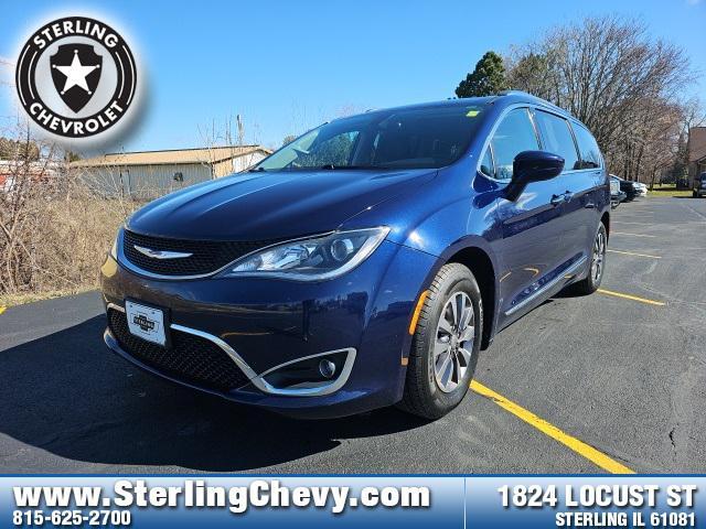 used 2019 Chrysler Pacifica car, priced at $17,855