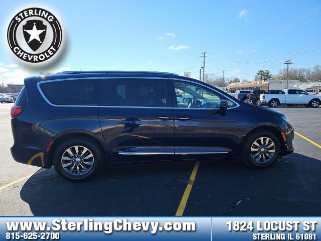 used 2019 Chrysler Pacifica car, priced at $17,855