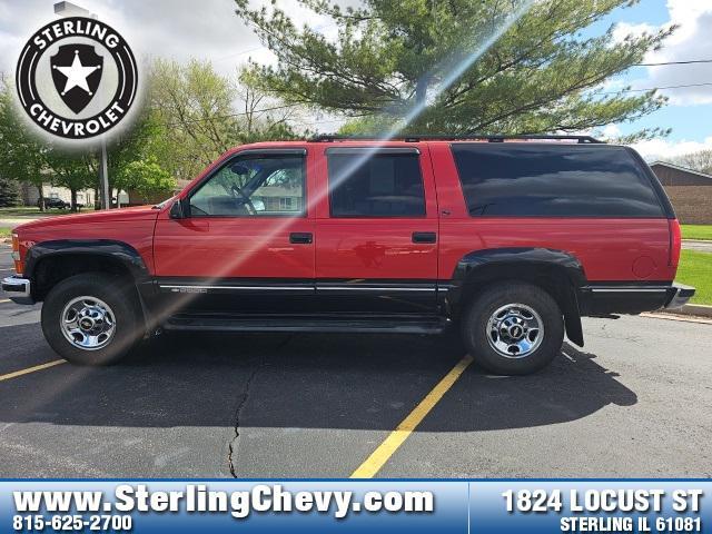 used 1999 Chevrolet Suburban car, priced at $6,789