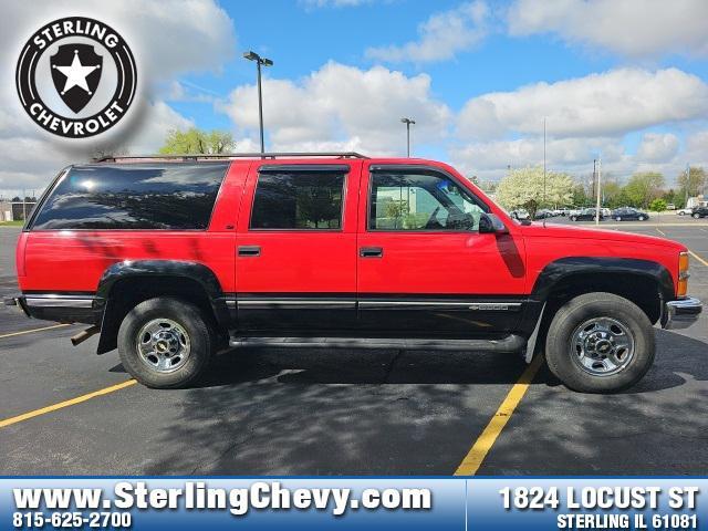 used 1999 Chevrolet Suburban car, priced at $6,789