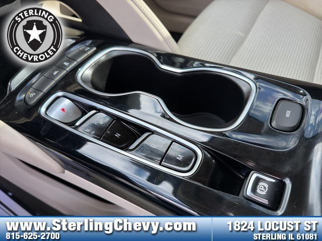 used 2023 Buick Envision car, priced at $21,899