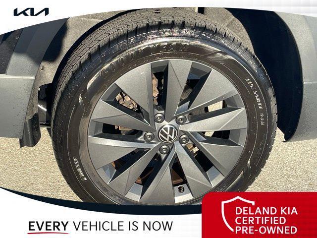 used 2024 Volkswagen Taos car, priced at $18,590
