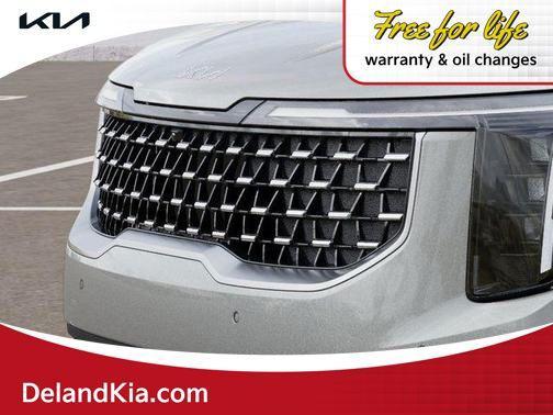 new 2025 Kia Carnival Hybrid car
