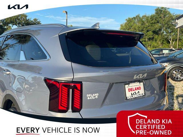 used 2024 Kia Sorento car, priced at $33,294