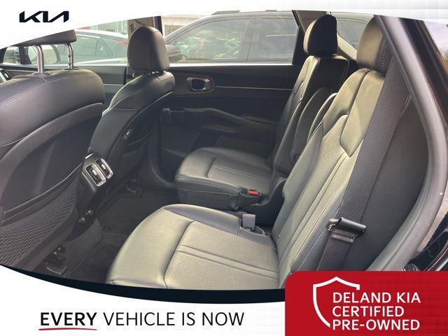 used 2022 Kia Sorento car, priced at $30,187