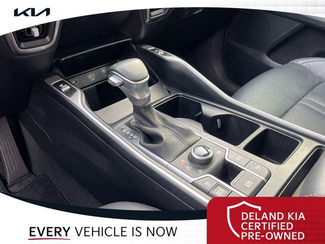used 2022 Kia Sorento car, priced at $30,187