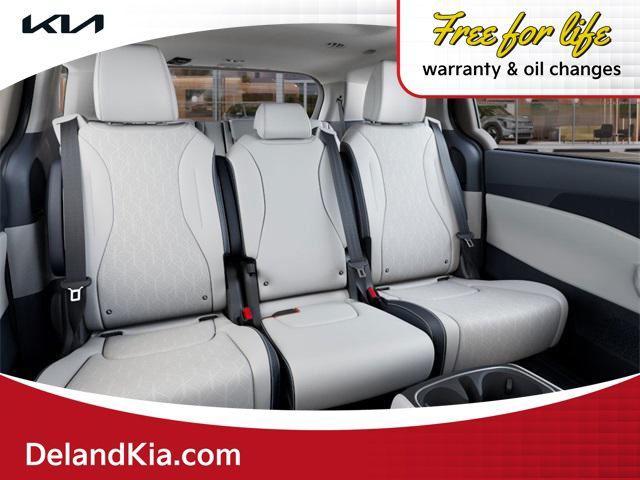 new 2025 Kia Carnival Hybrid car, priced at $52,200