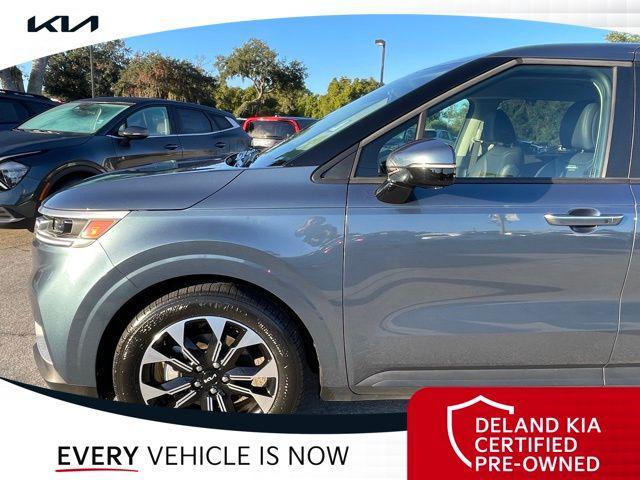 used 2024 Kia Carnival car, priced at $35,199