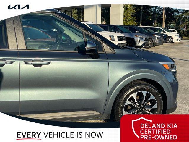 used 2024 Kia Carnival car, priced at $35,199