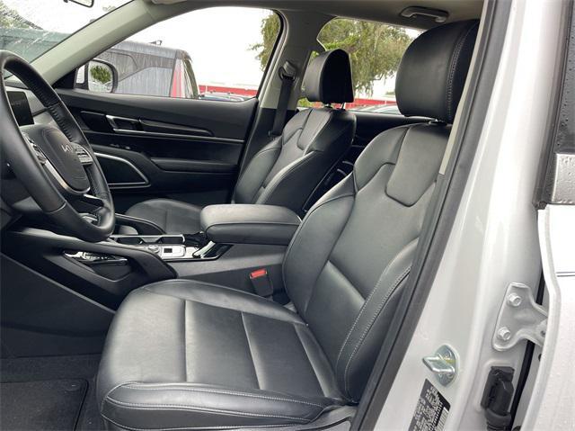 used 2024 Kia Telluride car, priced at $41,792