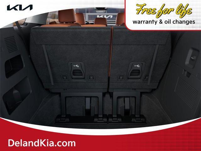 new 2025 Kia Carnival Hybrid car, priced at $44,295