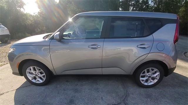 used 2022 Kia Soul car, priced at $19,990