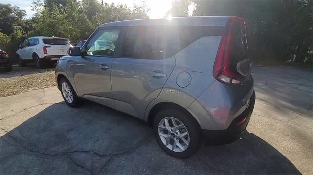 used 2022 Kia Soul car, priced at $19,990