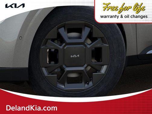 new 2025 Kia Carnival Hybrid car