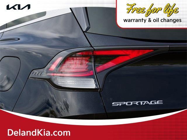 new 2025 Kia Sportage Hybrid car, priced at $29,800