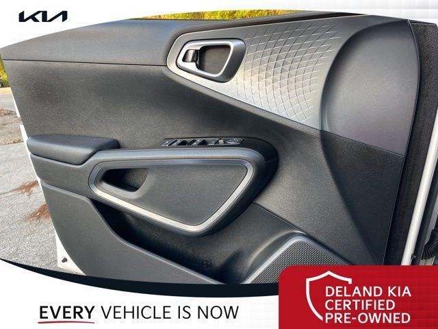 used 2021 Kia Soul car, priced at $17,164