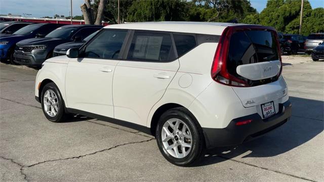 used 2022 Kia Soul car, priced at $17,650