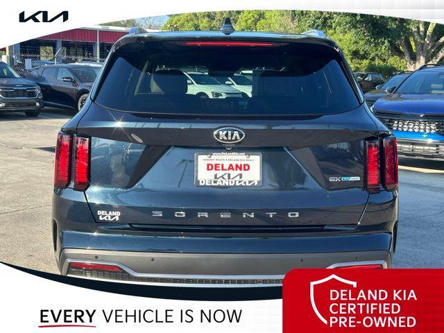used 2021 Kia Sorento Hybrid car, priced at $26,997