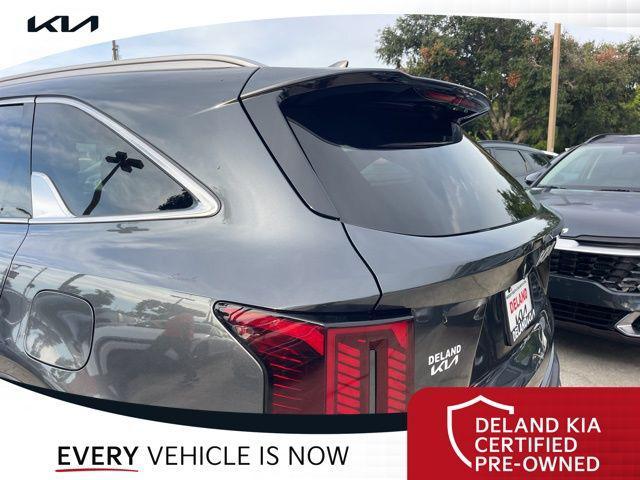 used 2024 Kia Sorento car, priced at $33,059