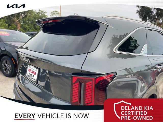 used 2024 Kia Sorento car, priced at $33,059