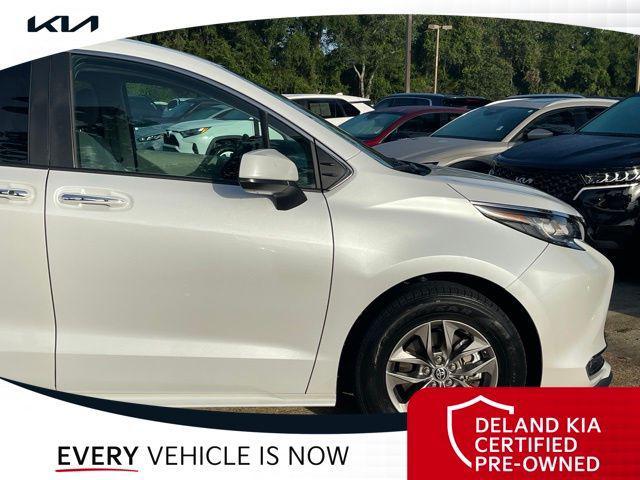 used 2023 Toyota Sienna car, priced at $34,972