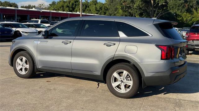 used 2023 Kia Sorento car, priced at $29,749